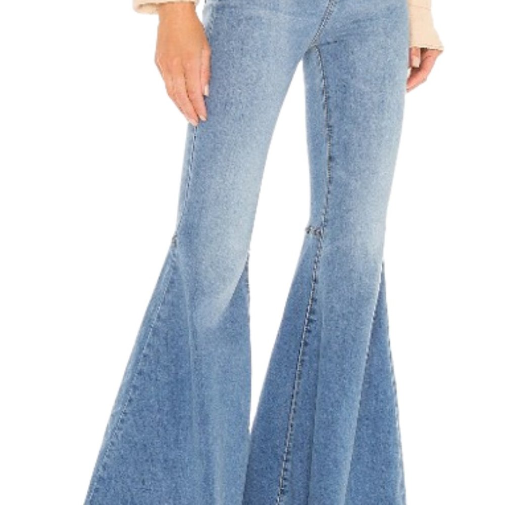 💗HOST PICK💗 Just Float on Flare Free People Jeans - Picture 12 of 13